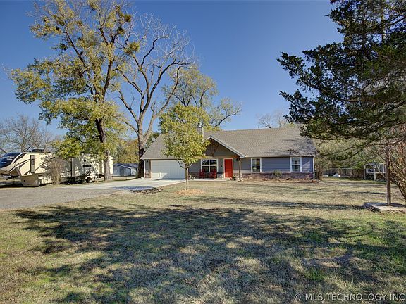 2nd image of 4649 S 65th West Ave