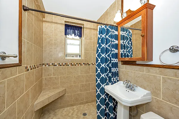 Sold by Douglas Elliman | media 31
