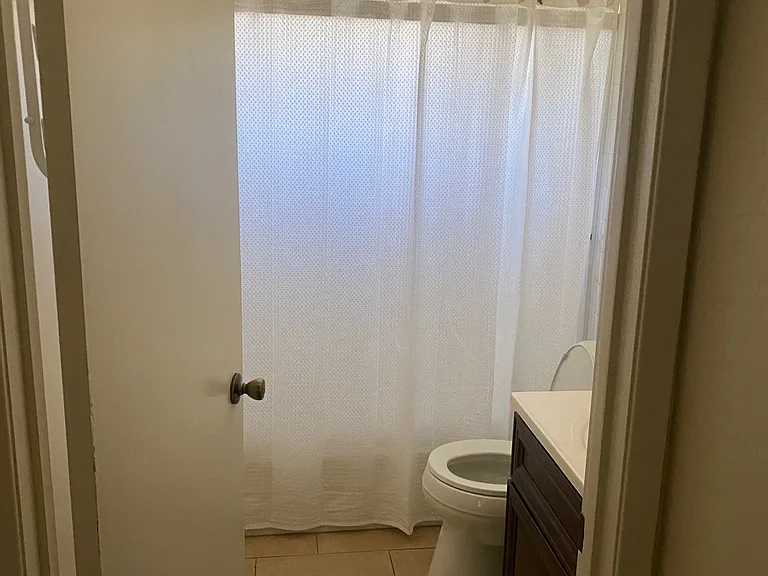 2045 Alice St #4 — Photo 4
