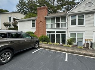 1274 Keys Lake Dr, Atlanta, GA 30319