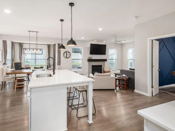 7071 Celebration Dr, Powell, OH 43065