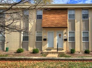814 Wendevy Ct, Ballwin, MO