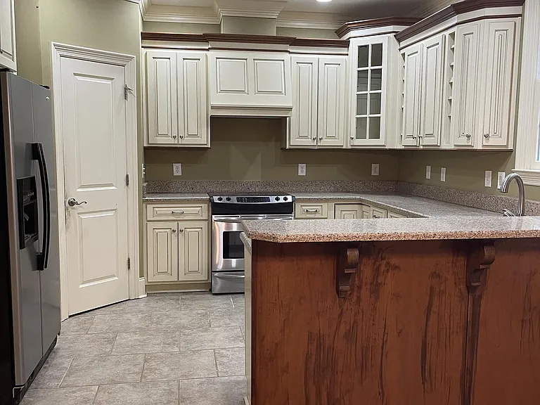 3910 S Barnett Shoals Rd — Photo 10