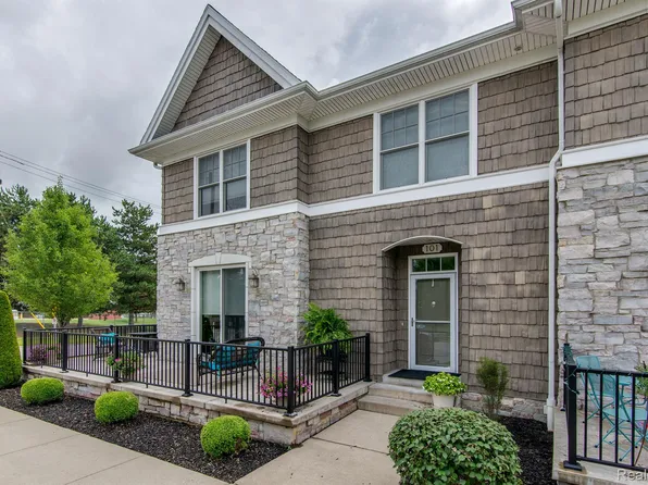 406 N Hamilton St Unit 101, Saginaw, MI 48602