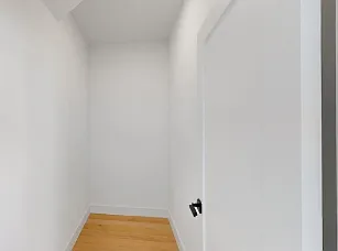 2 bed, 1013 sqft, $3,695 — Photo 3