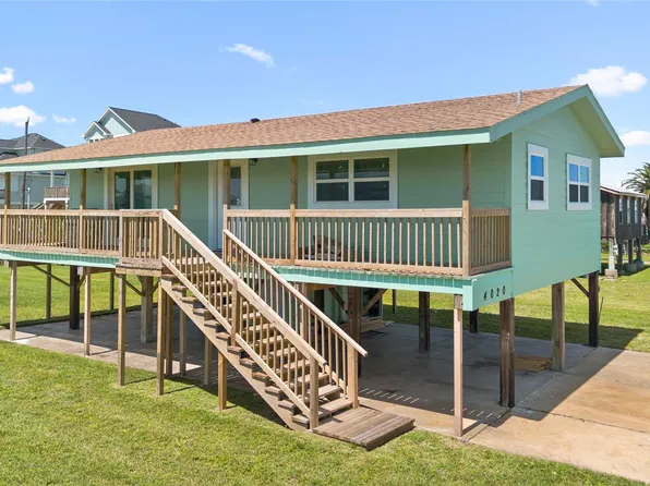 4020 4th St, Galveston, TX 77554