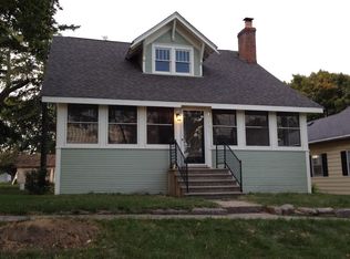 1004 N 3rd St, Ashton, IL 61006