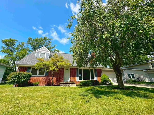 520 Park Ridge Dr, West Lafayette, IN 47906