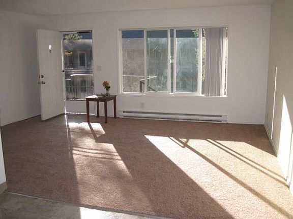 Entrance & Living Area