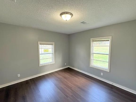 5th image of 433 Dixie Rd
