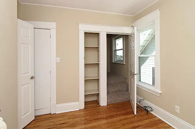 1445 Sherburne Ave — Photo 4