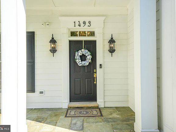 4th image of 1493 Evans Farm Dr
