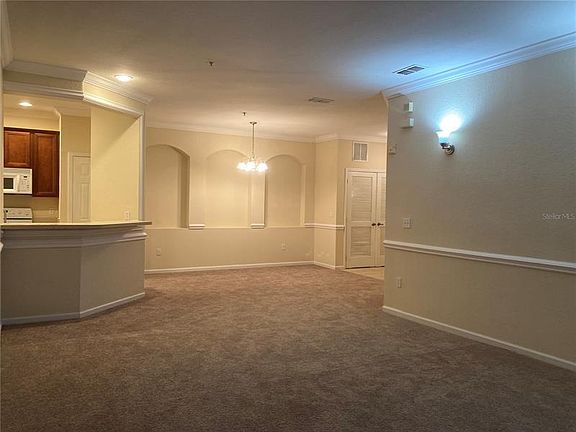 3rd image of 3001 Laurel Run Ln Unit 201