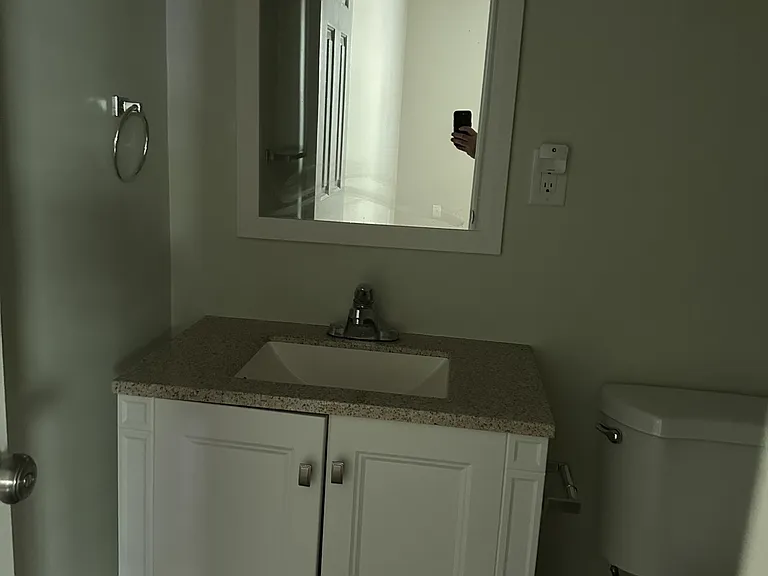 216 McFadden St — Photo 7