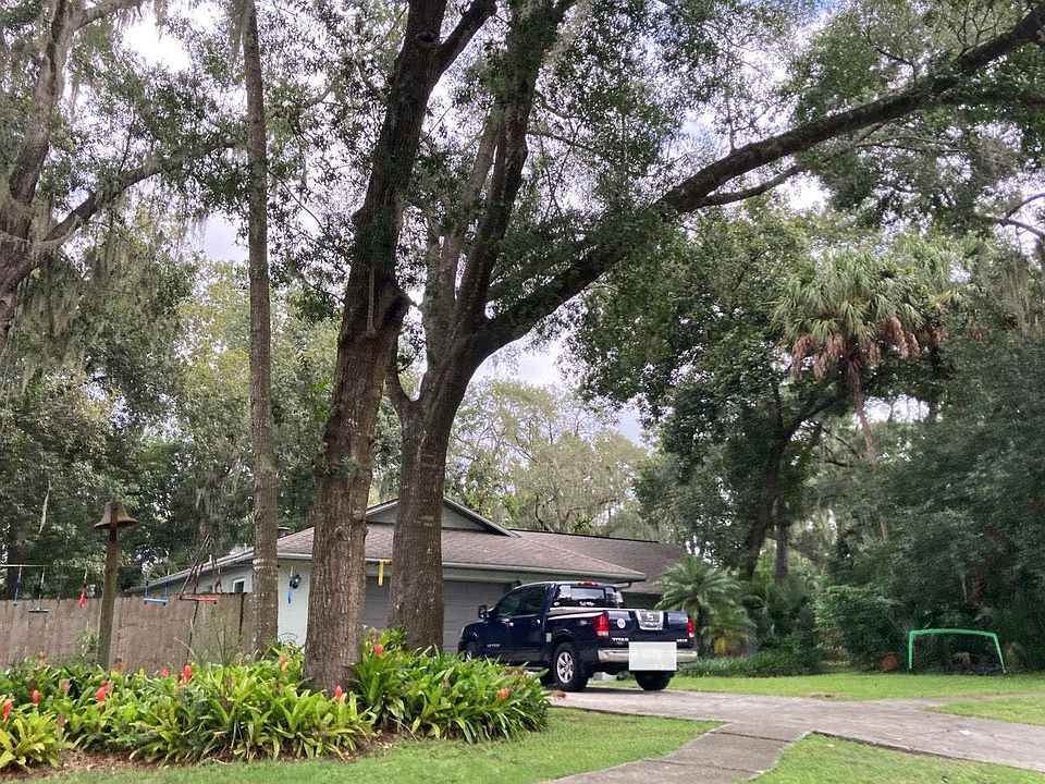 2nd image of 11508 Whisper Ridge Ct