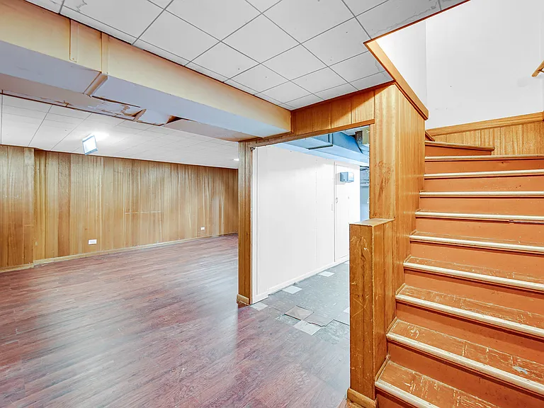 7248 N Ridge Blvd — Photo 20