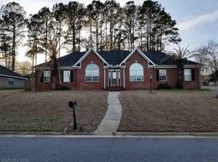 16212 Lakeland Dr, Loxley, AL 36551