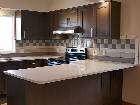 Quartz island counter 39 in