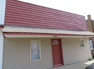 105 E Van Vleek St, Waterloo, IN 46793