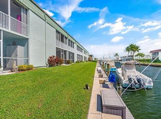 110 Wettaw Ln APT 206, North Palm Beach, FL 33408