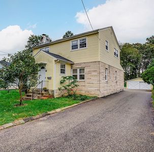 22 Browning Ave, Moorestown, NJ, 08057