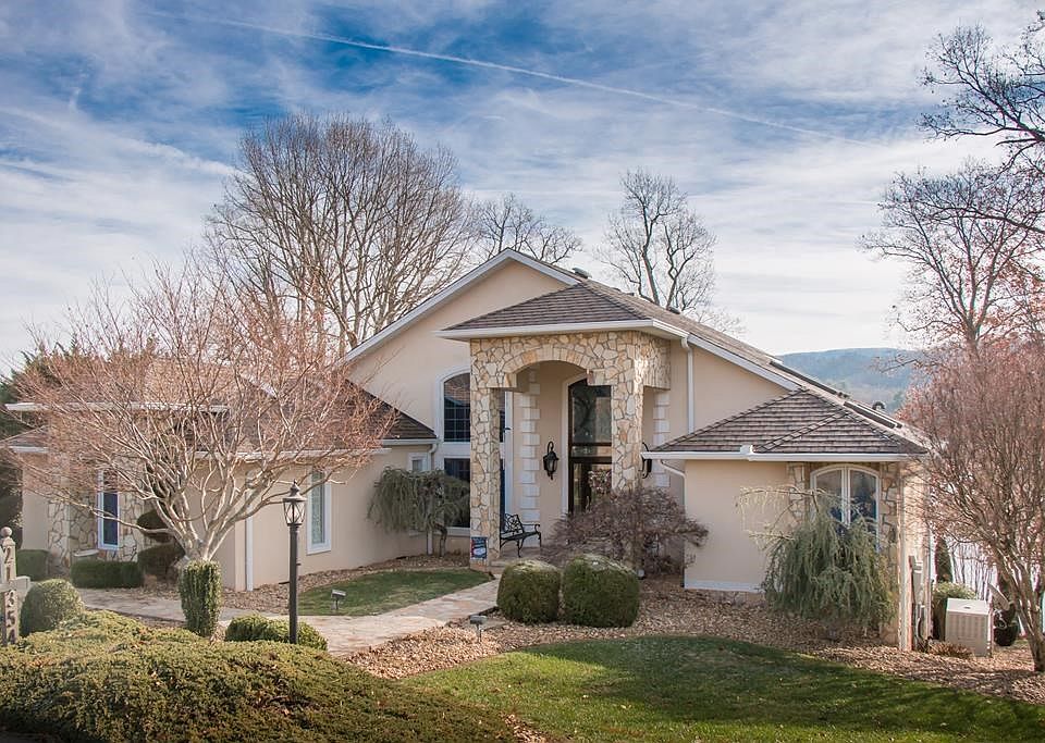 1st image of 21354 Crosswinds Dr