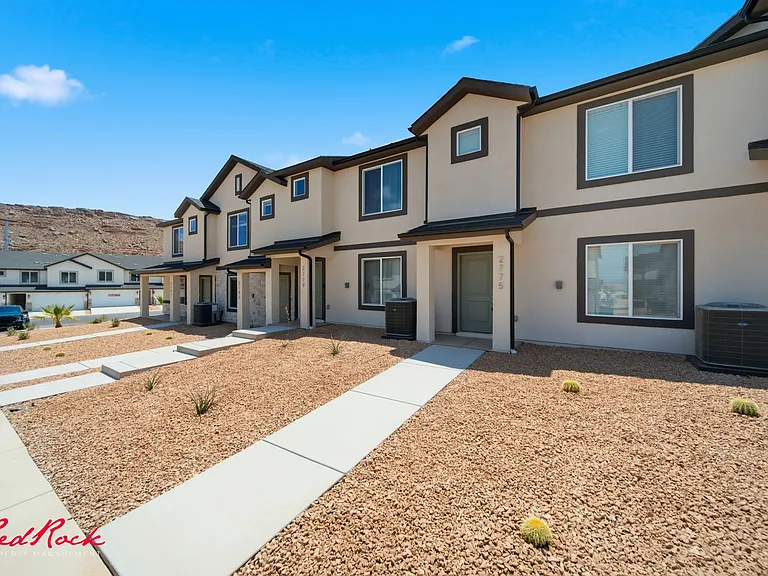 2775 E Rushpink Ln — Photo 9