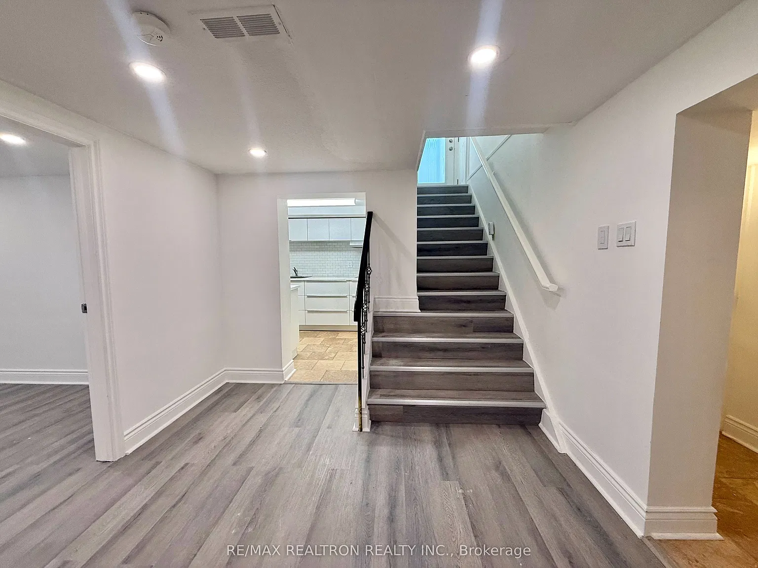 2 bed, $1,950 — Photo 4