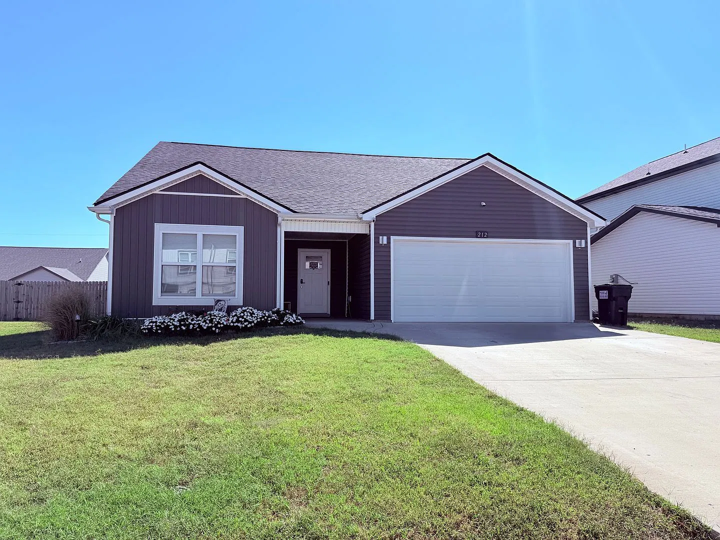 212 Copeland Rd — Photo 2