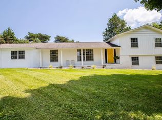 5404 Yosemite Trl, Knoxville, TN 37909