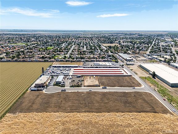 3rd image of 216 Commerce Way Lot 1