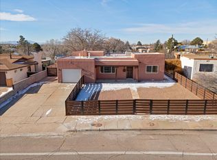 1106 Camino Consuelo, Santa Fe, NM 87507