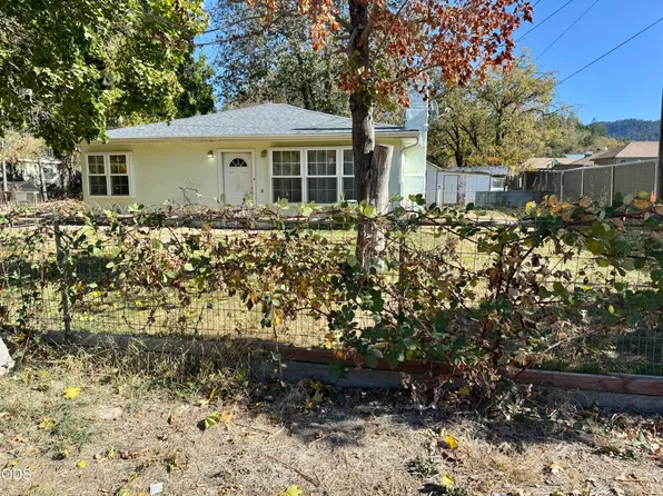 24317 Redwood Hwy, Kerby, OR 97531