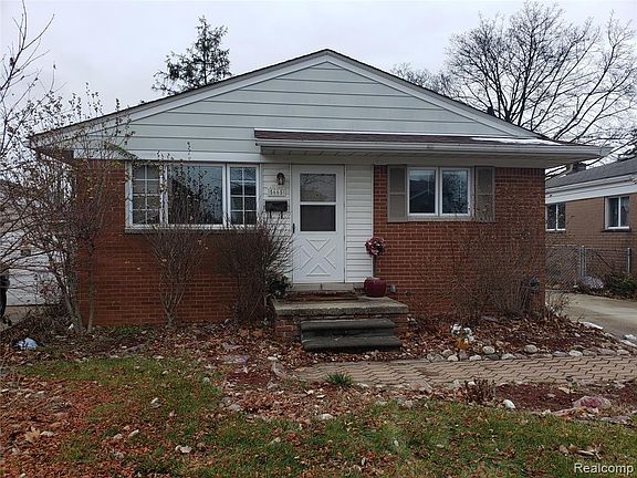 2nd image of 5665 N Evangeline St
