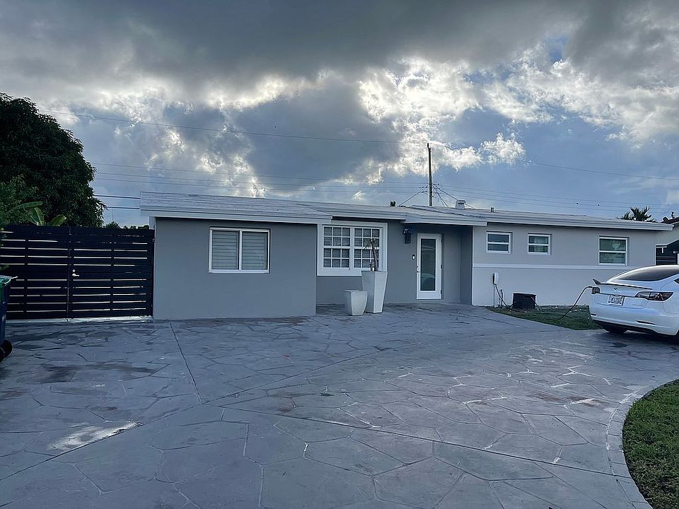 2nd image of 4141 SW 97th Pl