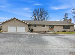 16 W Douglas St, Harrington, WA 99134