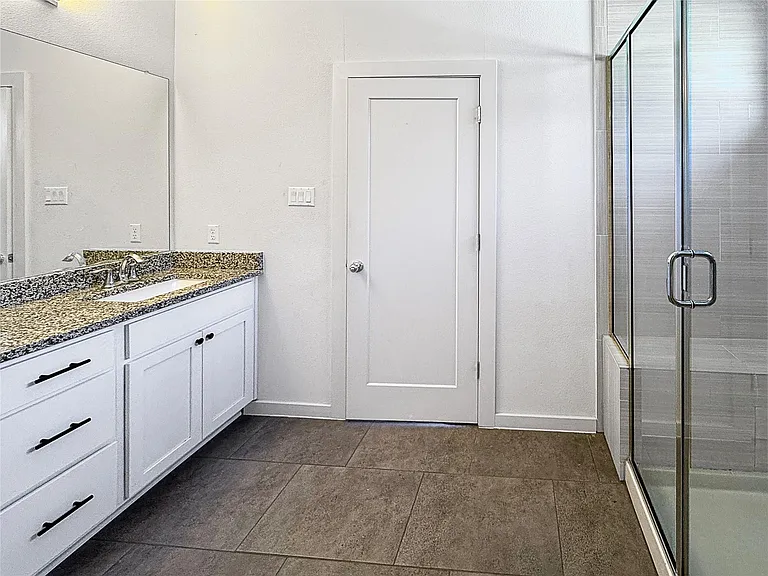 1245 Westborough Ln — Photo 24