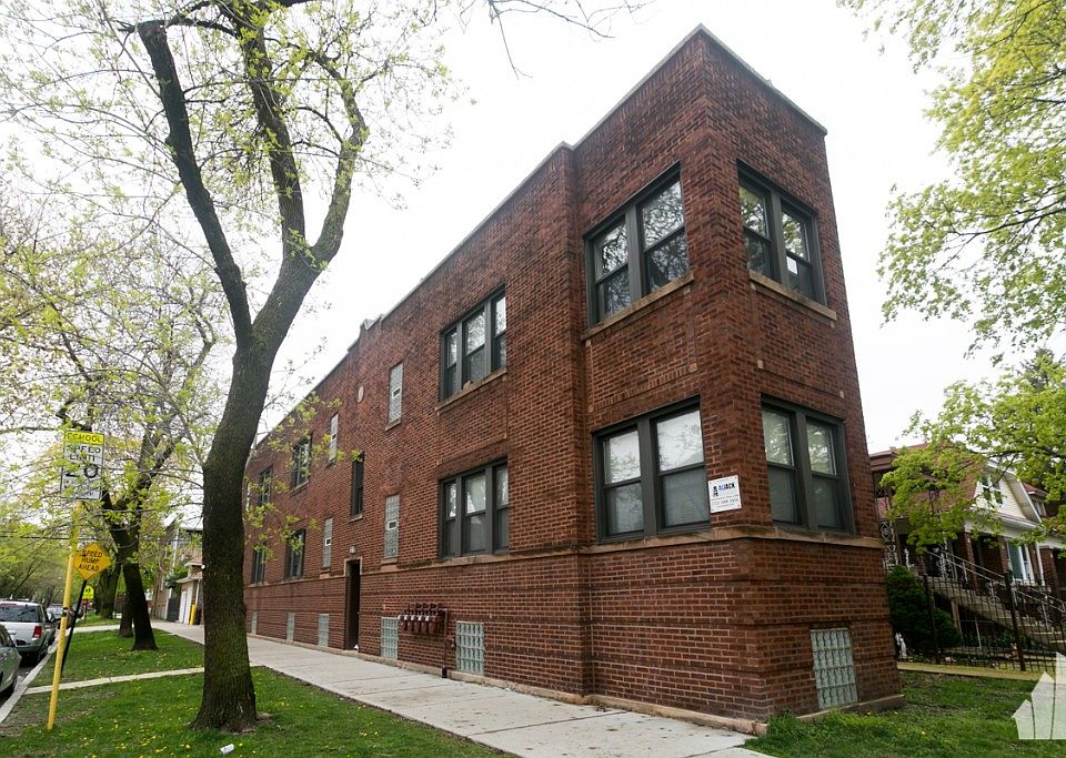 1st image of 3508 W Grace St #2