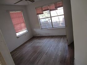 4th image of 722 Buffalo St