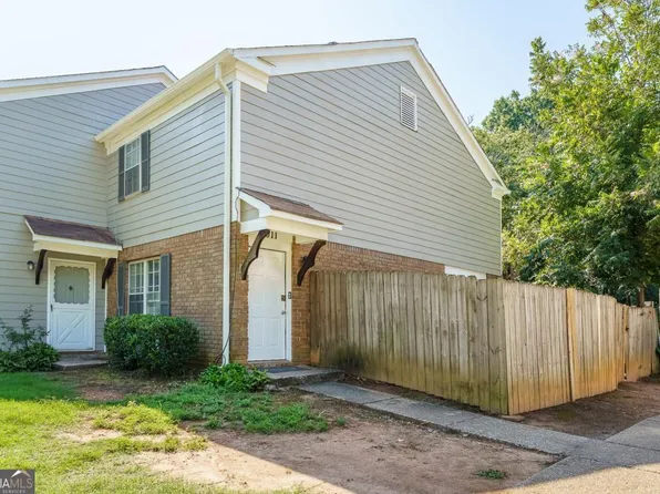 2611 Stratford Ln, Morrow, GA 30260