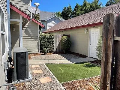 3 bed, 1478 sqft, $3,500 — Photo 3