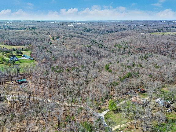 5th image of Thompson Rd