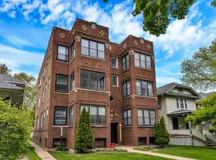 1942 W Farwell Ave APT 2W, Chicago, IL 60626