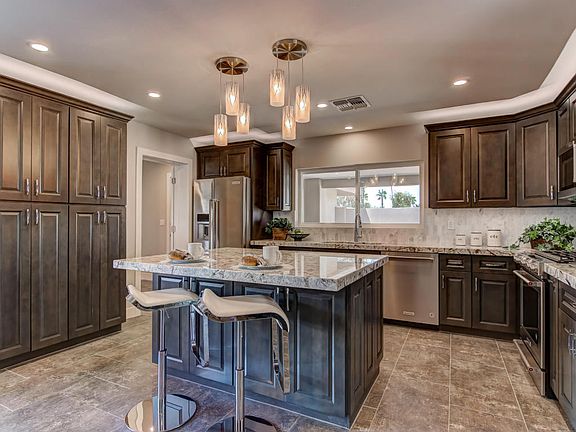 3rd image of 6424 E Friess Dr