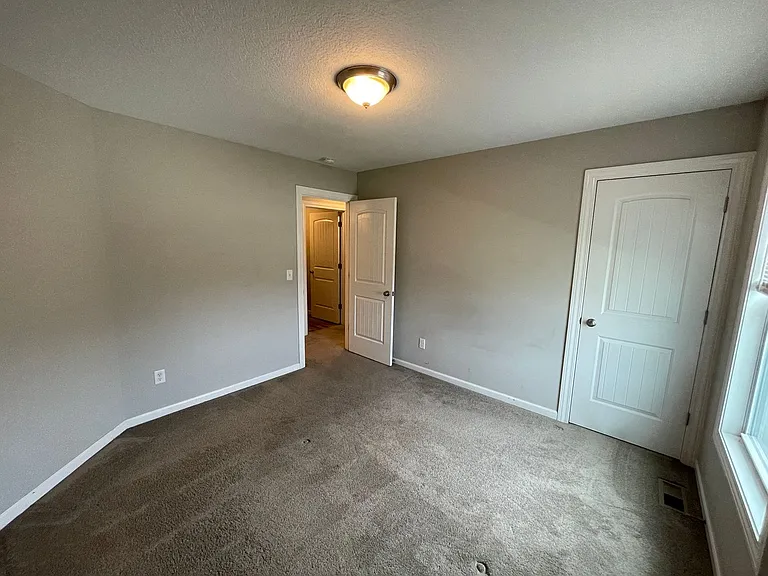 15266 Delphinium Pl — Photo 26