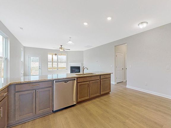 2nd image of 826 Green Meadow Ln