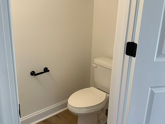 1/2 bath