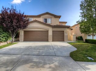 41233 Pine Tree Cir, Temecula, CA 92591