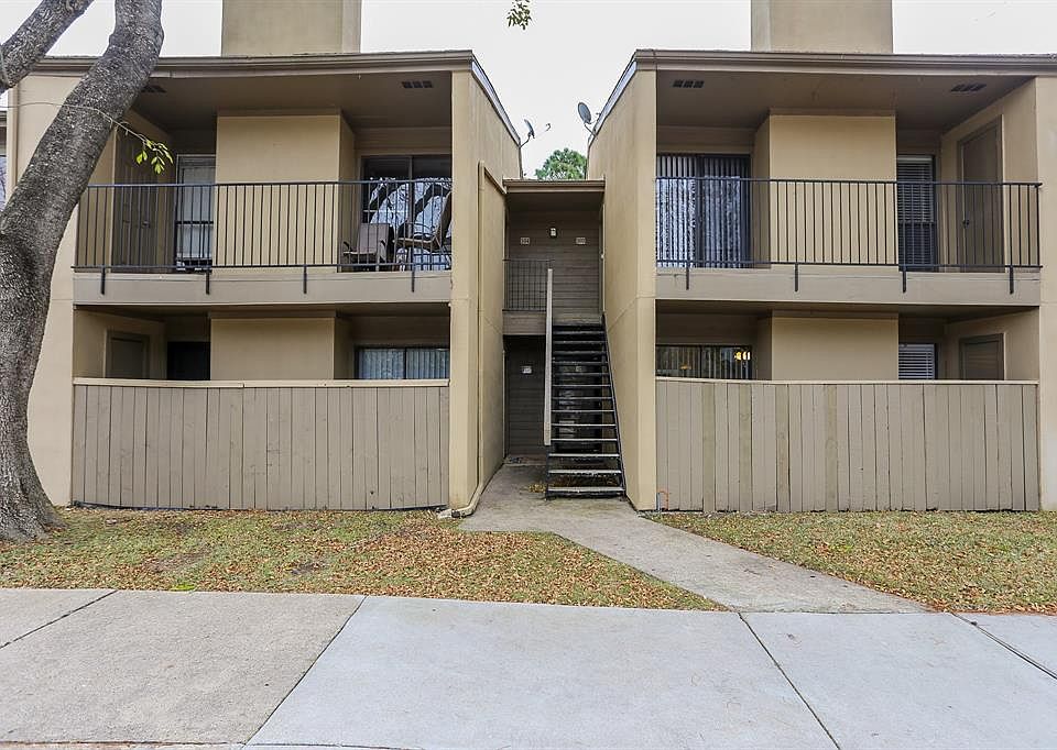 1st image of 3300 Pebblebrook Dr APT 101