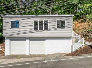 123 Platt St, Ansonia, CT 06401